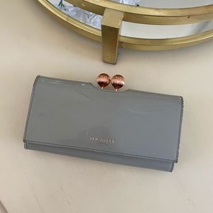 Ted Baker London
Bobble Patent Leather Wallet